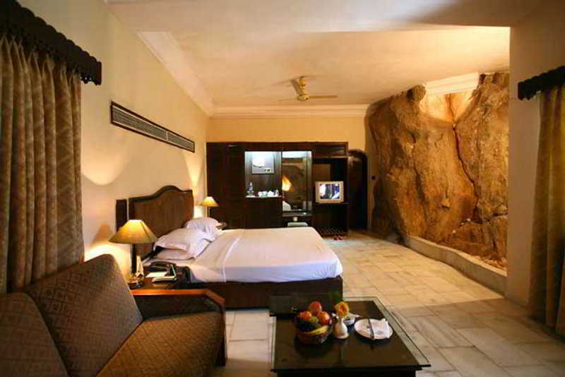 Hotel Hillock Mount Âbû Extérieur photo
