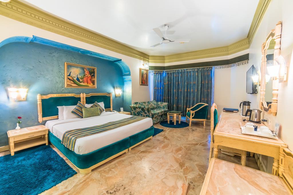 Hotel Hillock Mount Âbû Extérieur photo