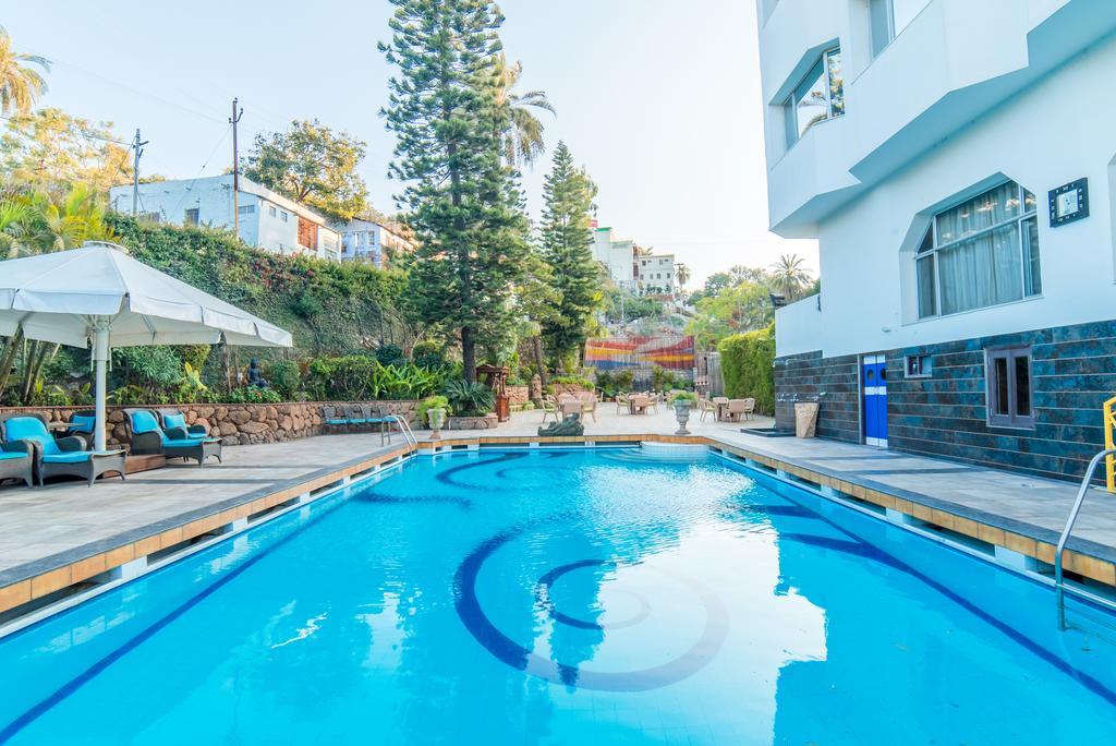 Hotel Hillock Mount Âbû Extérieur photo