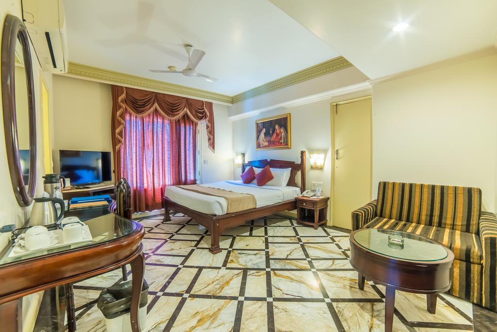 Hotel Hillock Mount Âbû Extérieur photo